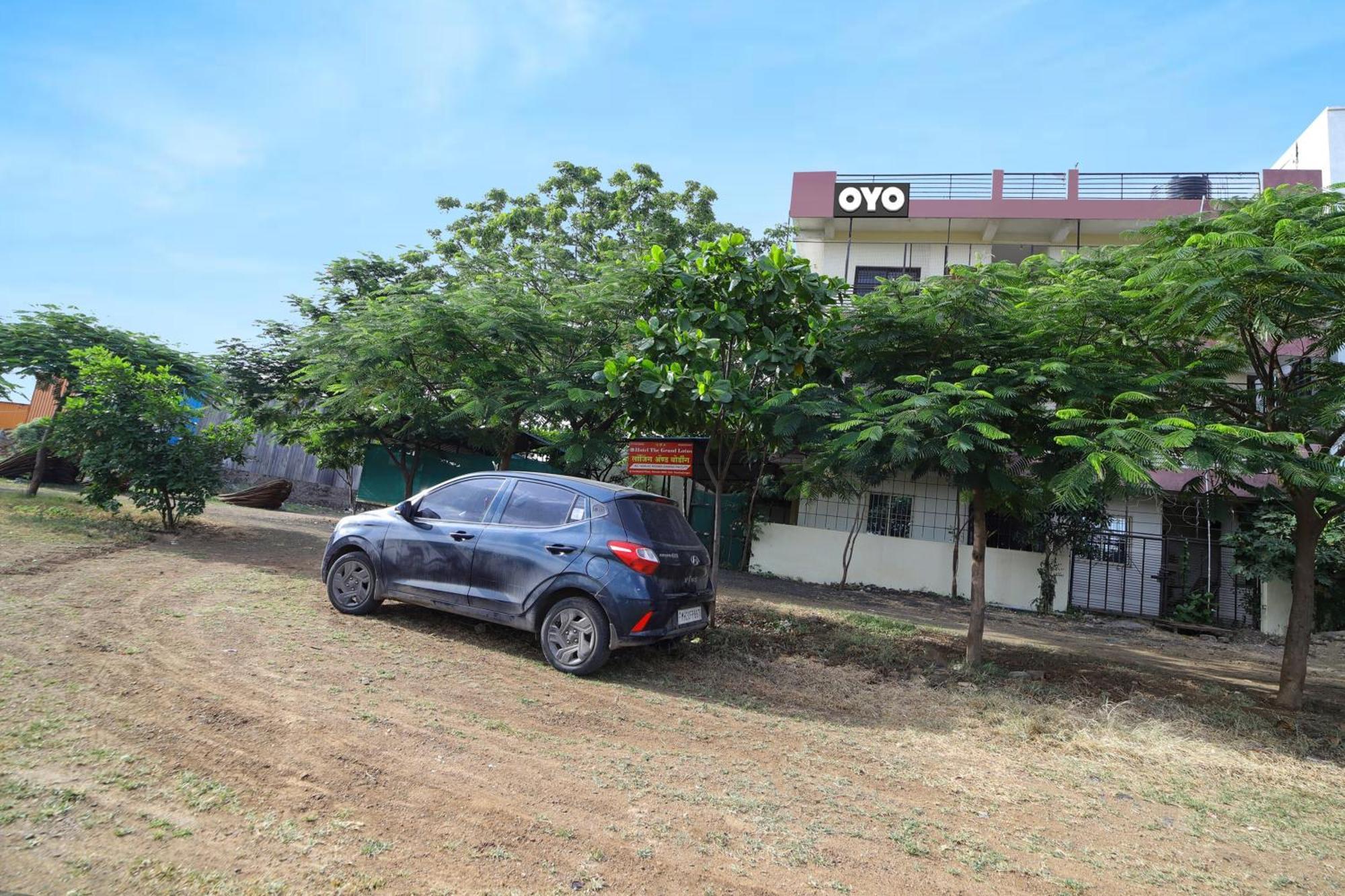 Oyo Flagship Hotel The Grand Lotus Aurangabad  Exterior photo